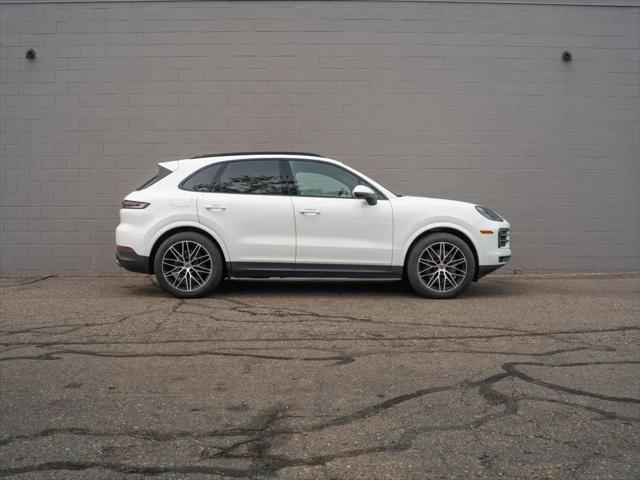 2024 Porsche Cayenne Cayenne