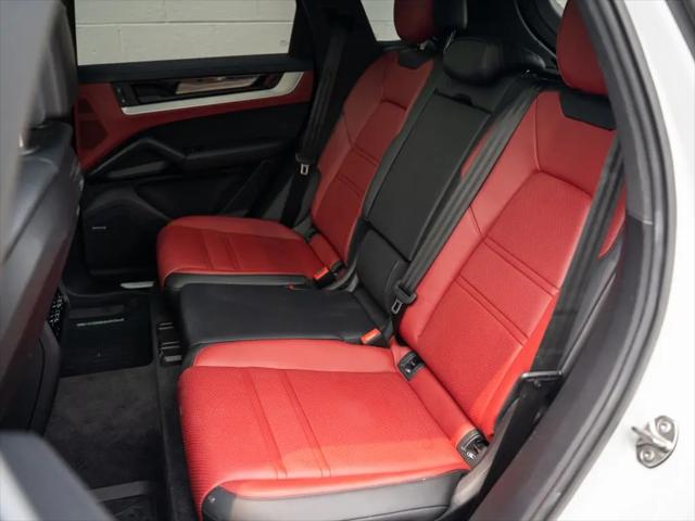 2024 Porsche Cayenne Cayenne