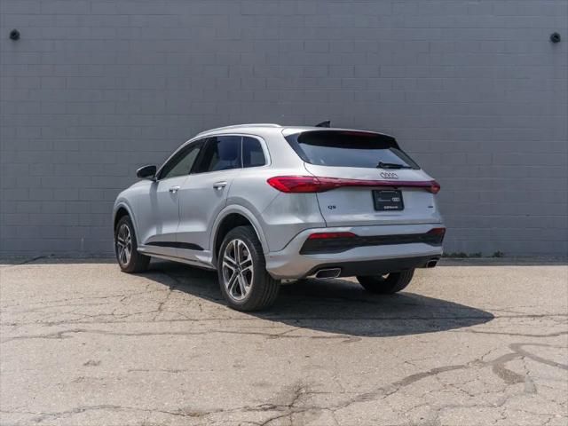 2025 Audi Q5 Premium TFSI quattro S tronic