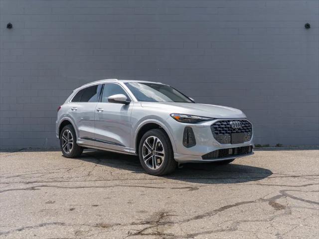 2025 Audi Q5 Premium TFSI quattro S tronic