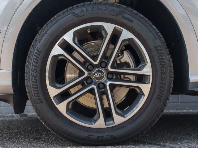 2025 Audi Q5 Premium TFSI quattro S tronic