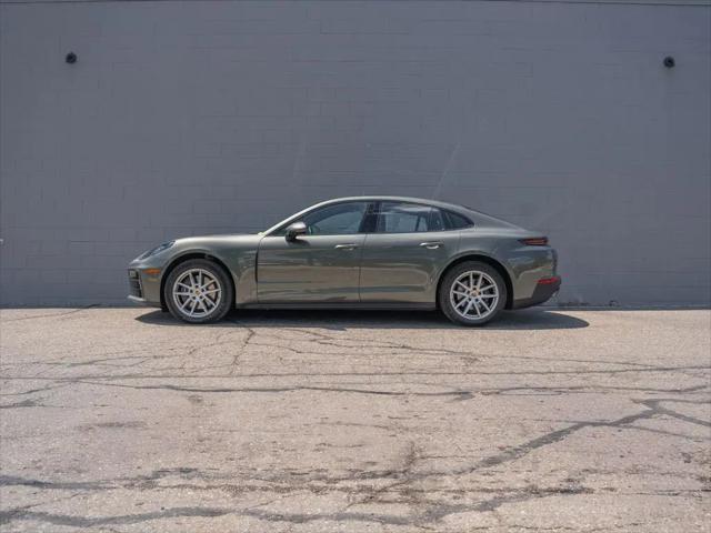 2025 Porsche Panamera 4