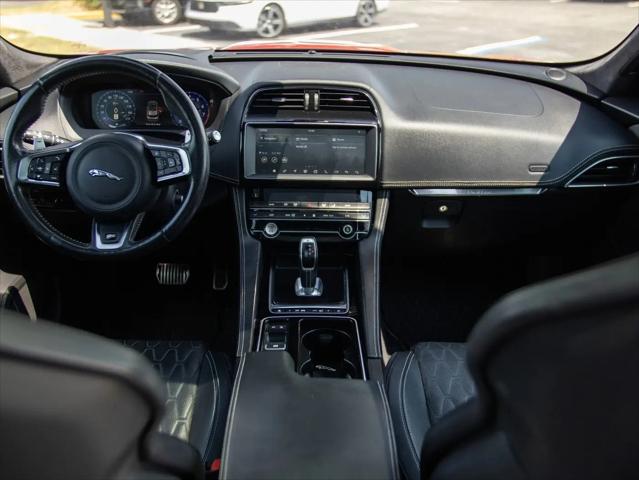 2020 Jaguar F-PACE SVR P550 AWD Automatic