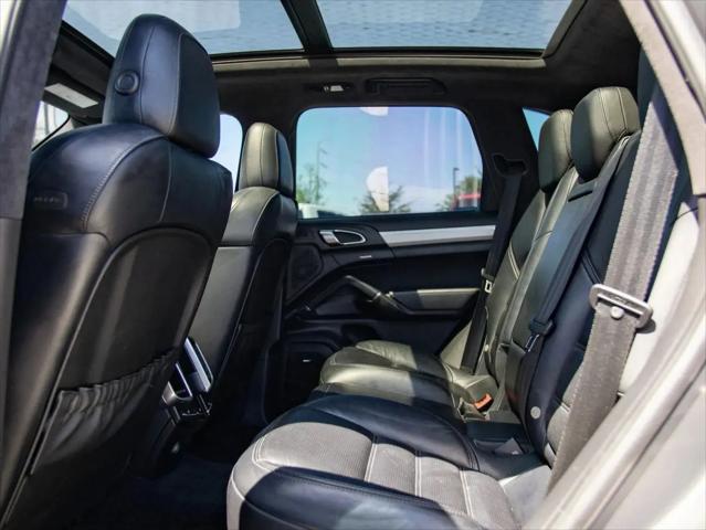 2015 Porsche Cayenne Turbo