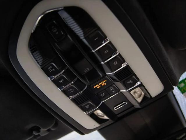 2015 Porsche Cayenne Turbo