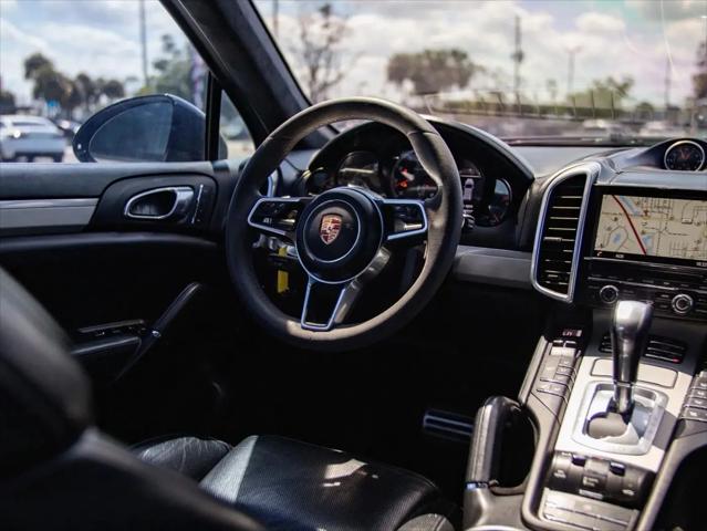 2015 Porsche Cayenne Turbo
