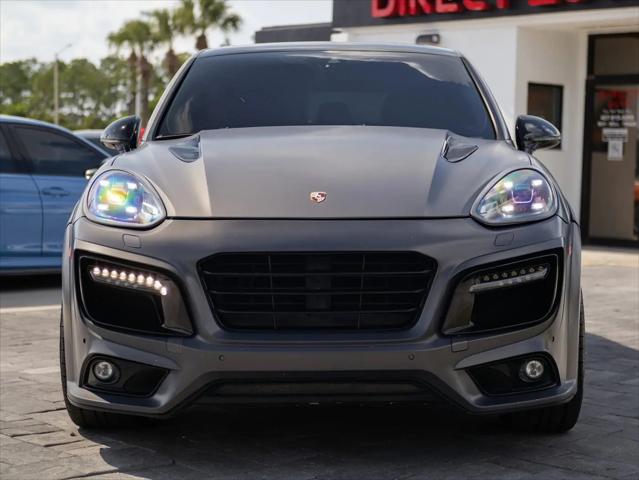 2015 Porsche Cayenne Turbo