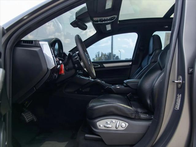 2015 Porsche Cayenne Turbo