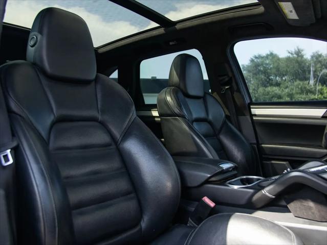 2015 Porsche Cayenne Turbo