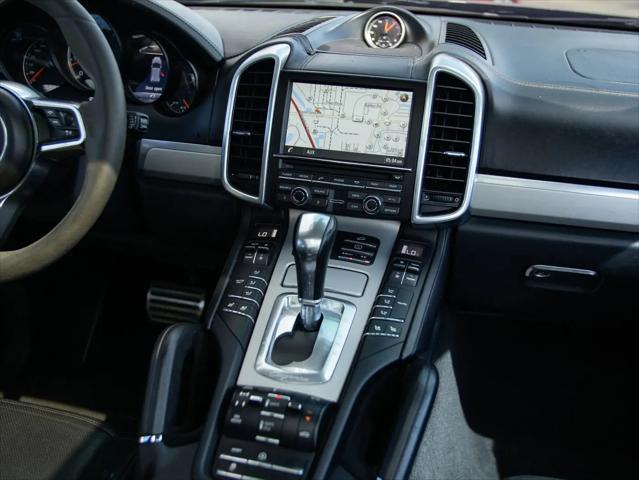 2015 Porsche Cayenne Turbo