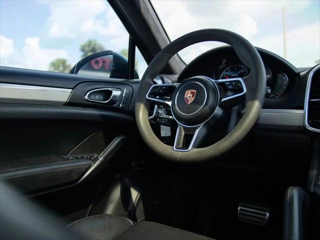 2015 Porsche Cayenne Turbo