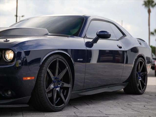 2016 Dodge Challenger R/T Plus