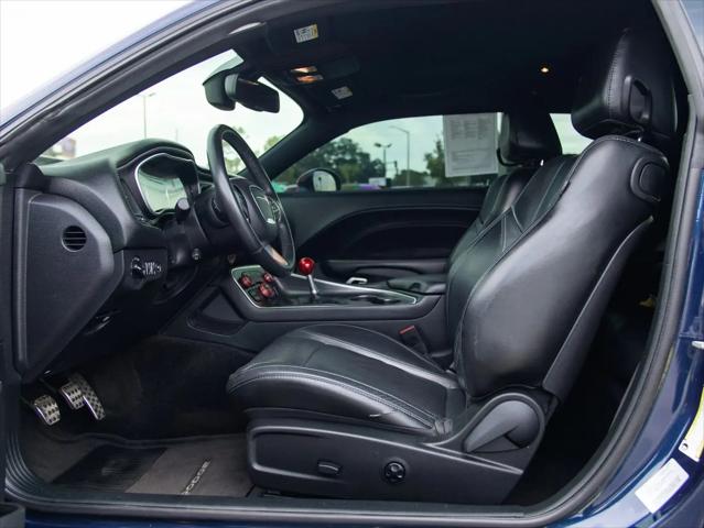 2016 Dodge Challenger R/T Plus