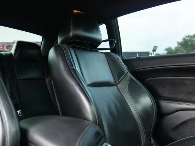 2016 Dodge Challenger R/T Plus