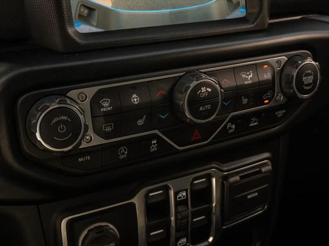 2022 Jeep Gladiator Sport
