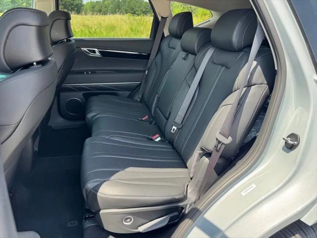 2027 Genesis GV80 2.5T