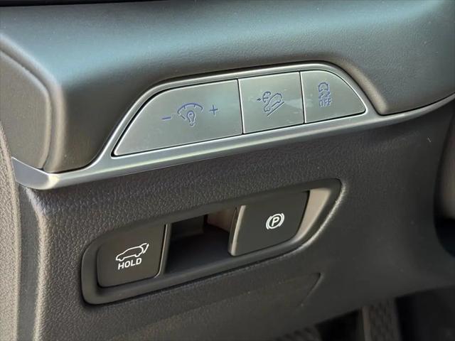 2027 Genesis GV80 2.5T
