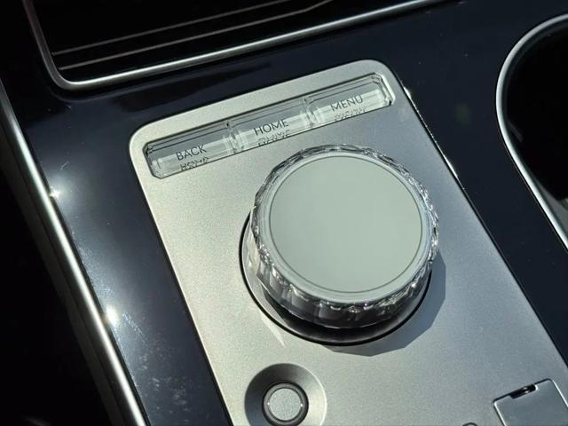2027 Genesis GV80 2.5T