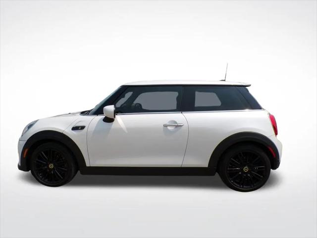 2024 MINI SE Hardtop Cooper