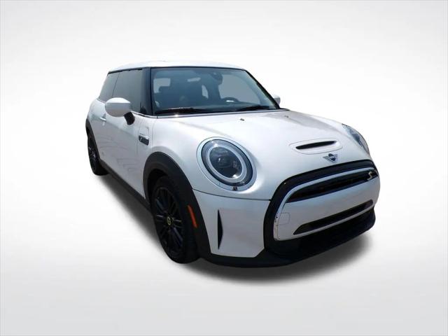 2024 MINI SE Hardtop Cooper