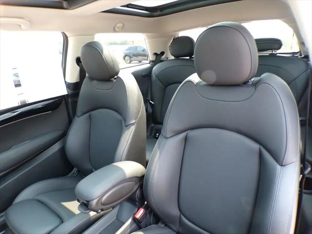 2024 MINI SE Hardtop Cooper