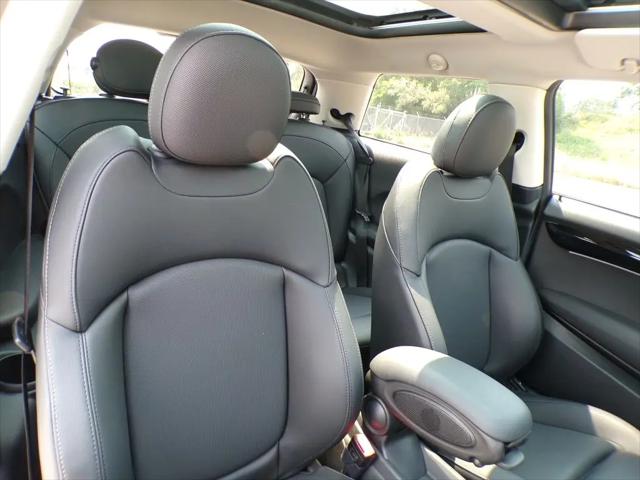 2024 MINI SE Hardtop Cooper