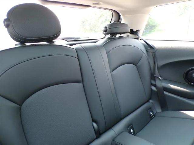 2024 MINI SE Hardtop Cooper