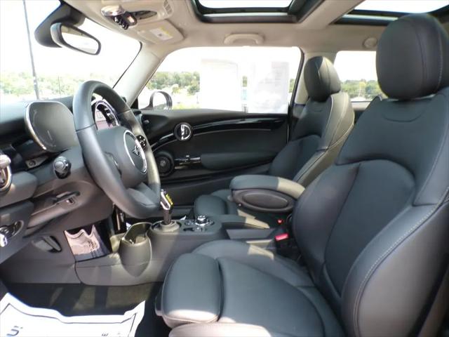 2024 MINI SE Hardtop Cooper