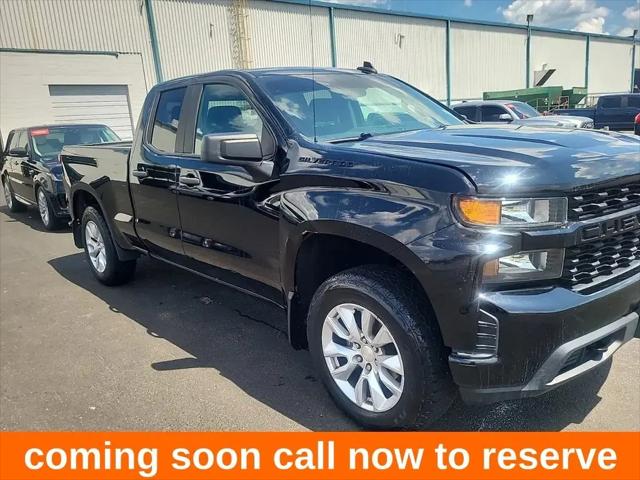 2020 Chevrolet Silverado 1500 4WD Double Cab Standard Bed Custom for sale in Gurnee, IL