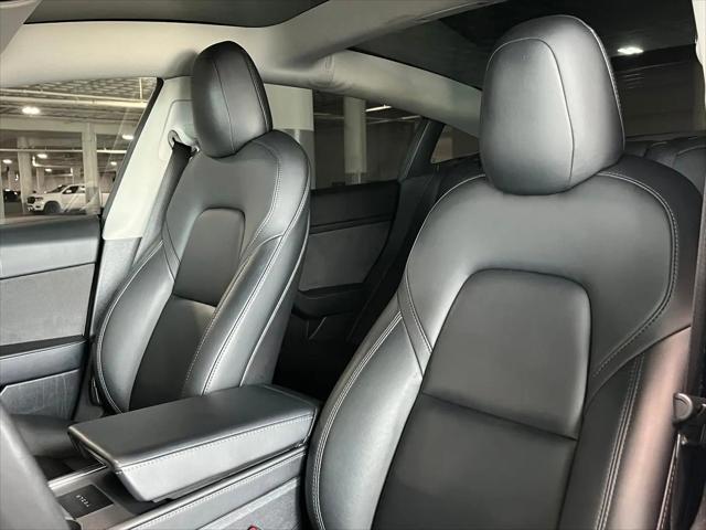 2021 Tesla Model 3 Standard Range Plus Rear-Wheel Drive