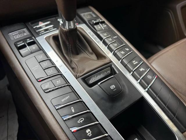 2015 Porsche Macan Turbo
