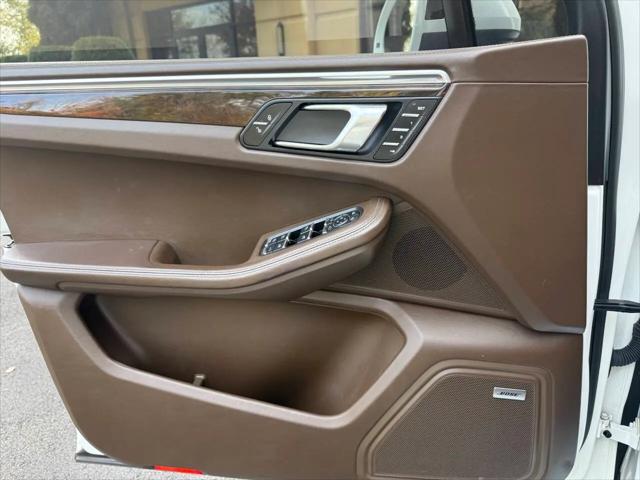 2015 Porsche Macan Turbo