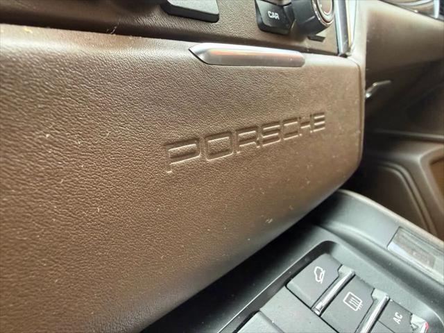 2015 Porsche Macan Turbo