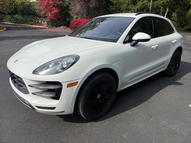 2015 Porsche Macan Turbo