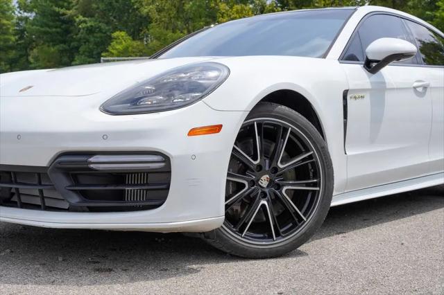 2020 Porsche Panamera E-Hybrid 4 10 Years Edition