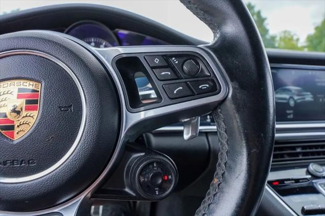 2020 Porsche Panamera E-Hybrid 4 10 Years Edition
