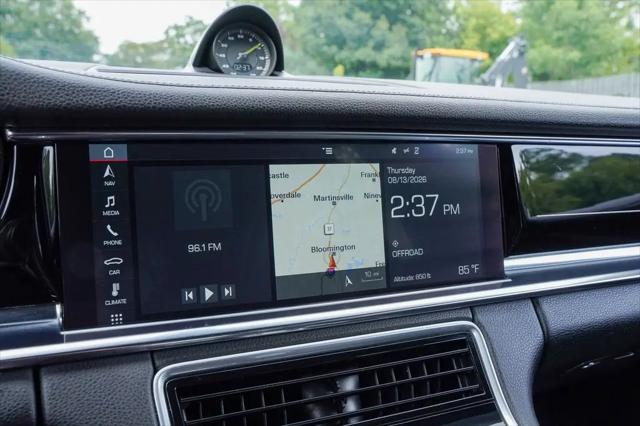 2020 Porsche Panamera E-Hybrid 4 10 Years Edition