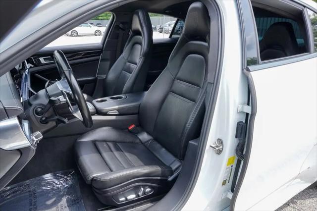 2020 Porsche Panamera E-Hybrid 4 10 Years Edition