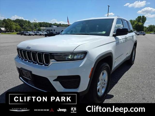 2024 Jeep Grand Cherokee Laredo 4x4 for sale in Clifton Park, NY