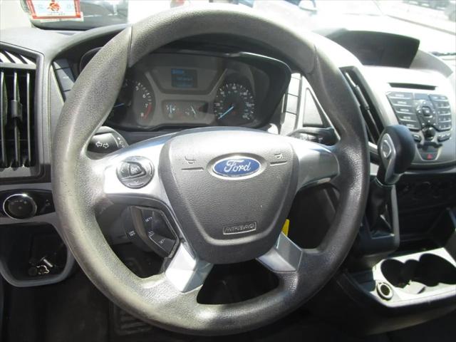 2017 Ford Transit XLT