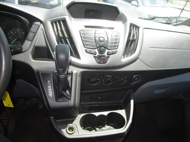 2017 Ford Transit XLT