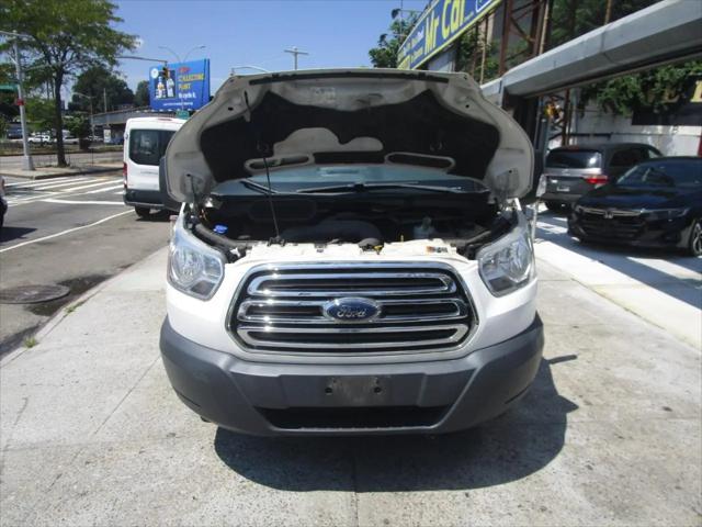 2017 Ford Transit XLT