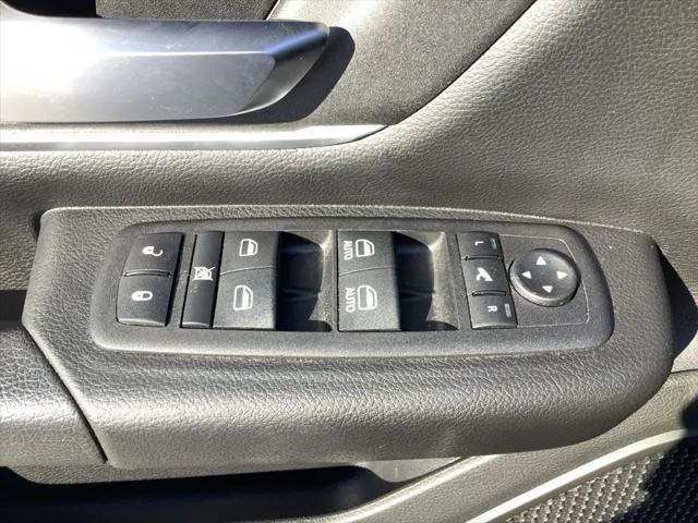 2023 Ram 1500 Big Horn Crew Cab 4x4 57 Box