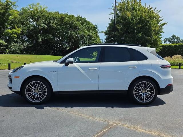 2023 Porsche Cayenne E-Hybrid Platinum Edition