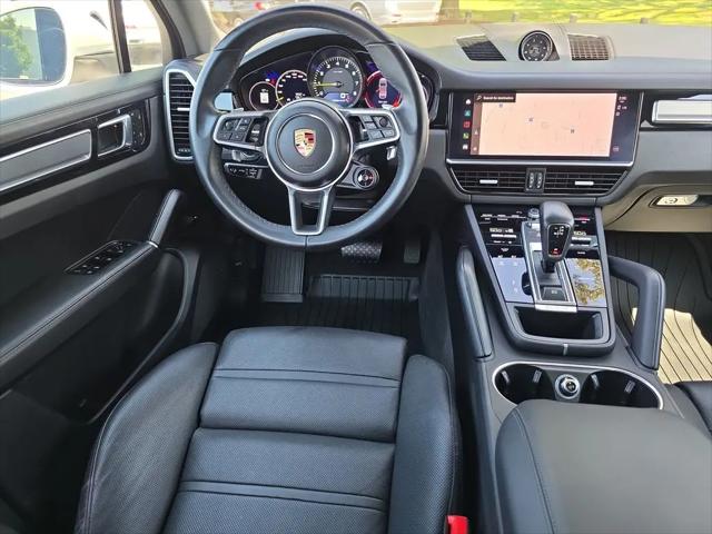 2023 Porsche Cayenne E-Hybrid Platinum Edition