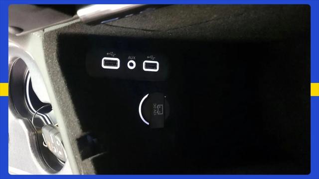 2017 Dodge Challenger 392 Hemi Scat Pack Shaker