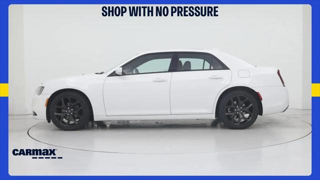 2022 Chrysler 300 S