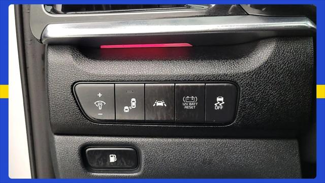 2022 Kia Niro LXS SE