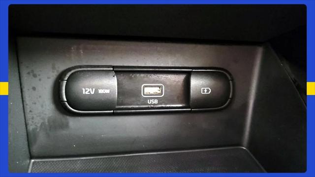 2022 Kia Niro LXS SE
