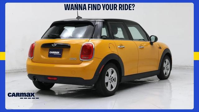 2017 MINI Hardtop Cooper
